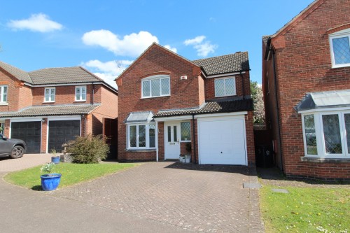 Arrange a viewing for Bridgemere Close, Leicester
