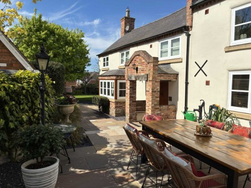 Arrange a viewing for Blaby, Leicester