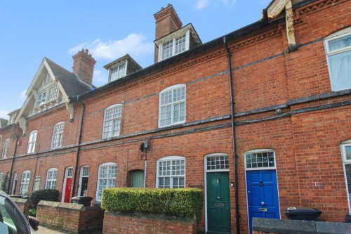 Arrange a viewing for Aylestone Road, Leicester