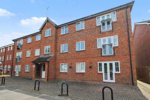 Arrange a viewing for Glen Parva, Leicester