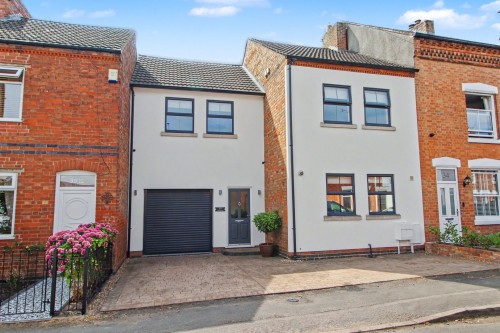 Arrange a viewing for Blaby, Leicester